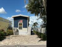 2022 Champion 1C9113554NS324310 Mobile Home