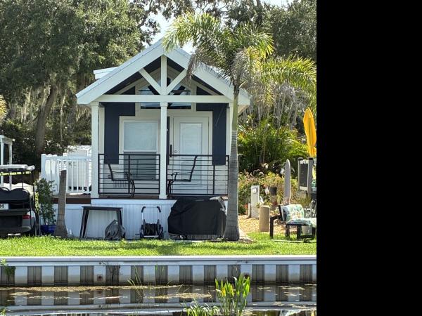 2022 Champion 1C9113554NS324310 Mobile Home