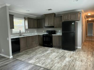 Photo 2 of 15 of home located at 10201 W Beaver St #167 Jacksonville, FL 32220