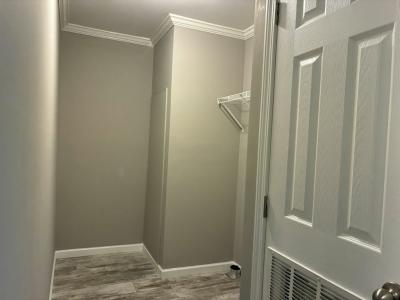 Photo 5 of 15 of home located at 10201 W Beaver St #167 Jacksonville, FL 32220
