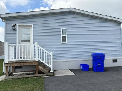 Photo 3 of 8 of home located at 905 Fernwood Dr. Lockport, NY 14094