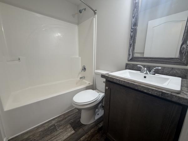 2021 Clayton - Middlebury Manufactured Home