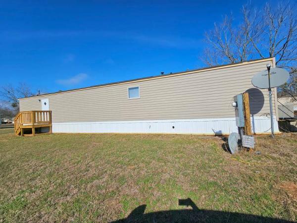 2018 S166432C  Home