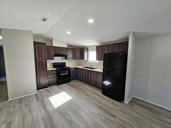 2018 S166432C  Home