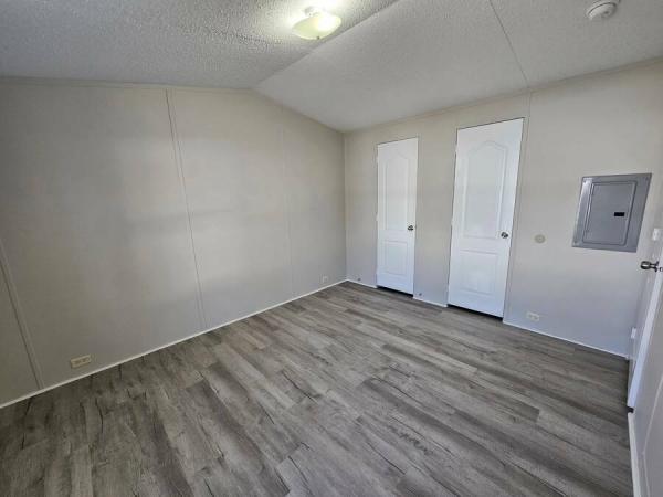 2018 S166432C  Home