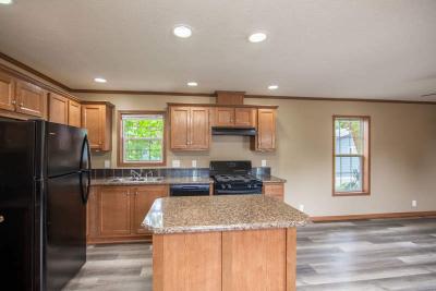Photo 4 of 15 of home located at 911 South Frontier Trail Mandan, ND 58554