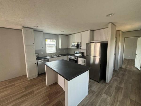 2026 22CCS16763BH26  Home