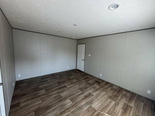 2026 22CCS16763BH26  Home