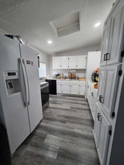 Photo 5 of 12 of home located at 213 Meadows Cir. Wixom, MI 48393