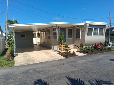 Photo 1 of 8 of home located at 7403 46th Ave. N. Lot 142 Saint Petersburg, FL 33709
