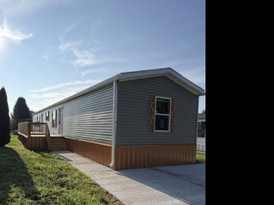 Mobile Home at 528 Birchwood Circle La Grange, KY 40031