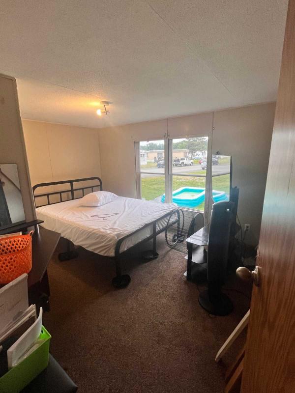 1992 Manufactured Home
