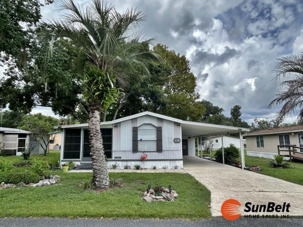 1990 SIES Mobile Home For Sale