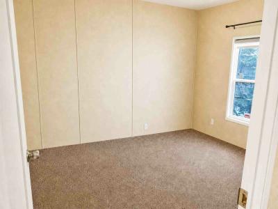 Photo 5 of 8 of home located at 8975 W Halls River Rd. #132 Homosassa, FL 34448