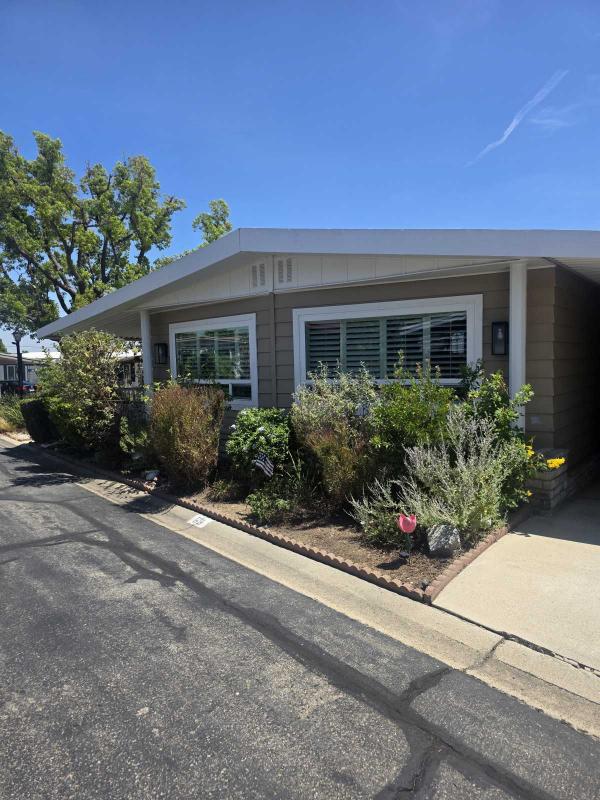 1972  Mobile Home For Sale