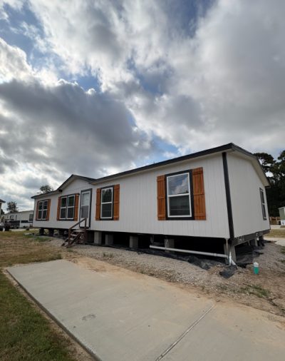 Mobile Home at 22745 Gabriel Rd New Caney, TX 77357