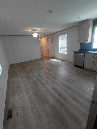 Photo 2 of 16 of home located at 235 Kathy Circle Jackson, MI 49202