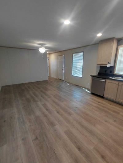 Photo 2 of 14 of home located at 284 Kathy Circle Jackson, MI 49202