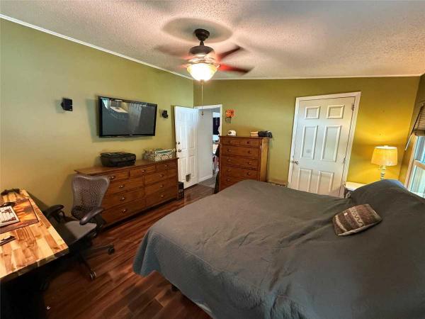 1993 Mobile Home