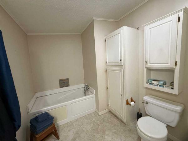 1993 Mobile Home