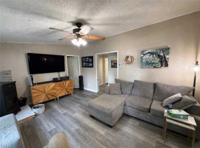 Photo 4 of 28 of home located at 39 Depew Park Plattekill, NY 12589