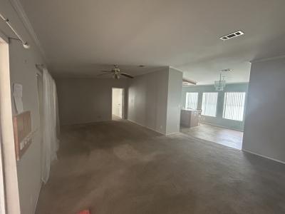 Photo 5 of 15 of home located at 8813 Fountain Club Blvd Tampa, FL 33635