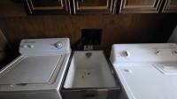 1980 Holly Park Manufactured Home