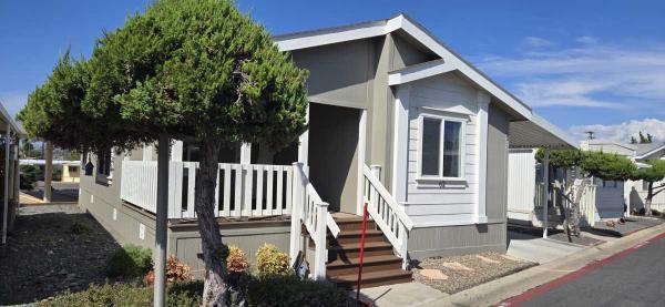 2007  Mobile Home For Sale