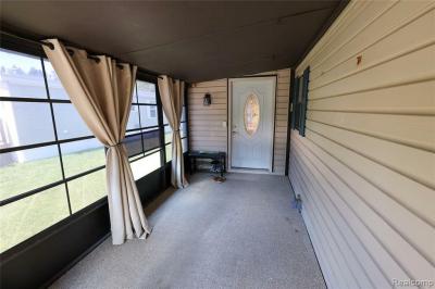 Photo 2 of 11 of home located at 178 Maple Run Ln Mason, MI 48854