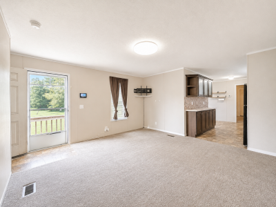 Photo 3 of 23 of home located at 4286 Hadleigh Dr, Lot 798 Indianapolis, IN 46241