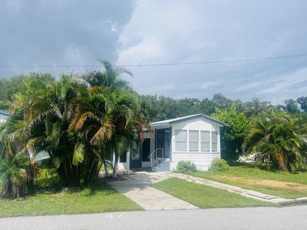  Mobile Home For Sale