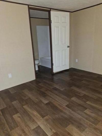 Photo 5 of 9 of home located at 377 Historic Main Street Garyville, LA 70051