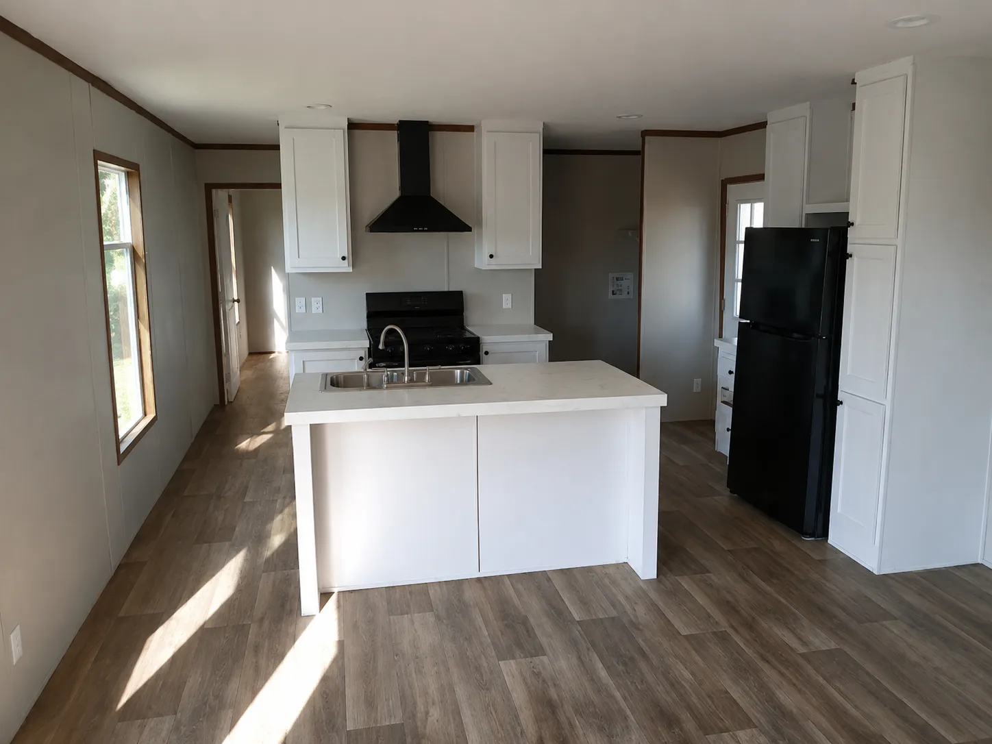 Photo 4 of 18 of home located at 25898 Interstate 30 Frontage Road Bryant, AR 72022