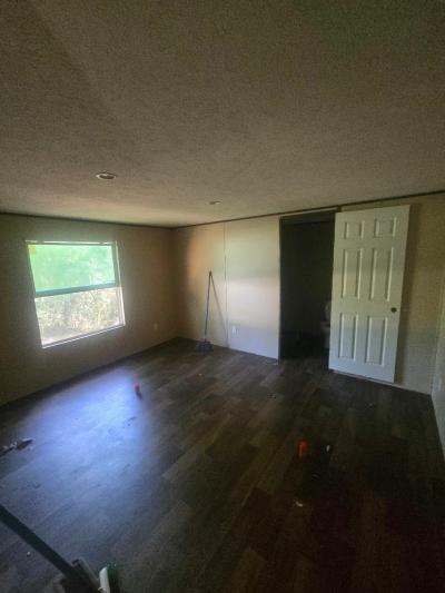 Photo 4 of 10 of home located at 4030 Mississippi 13 Mendenhall, MS 39114