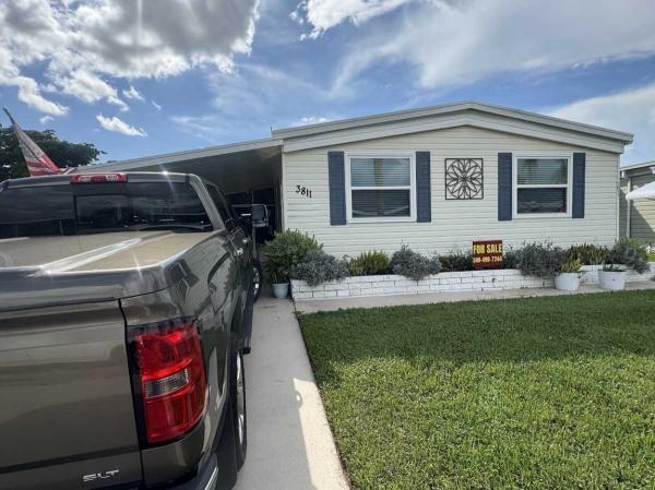  Mobile Home For Sale