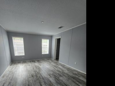 Photo 3 of 18 of home located at 1093 Kumquat Court Orange City, FL 32763