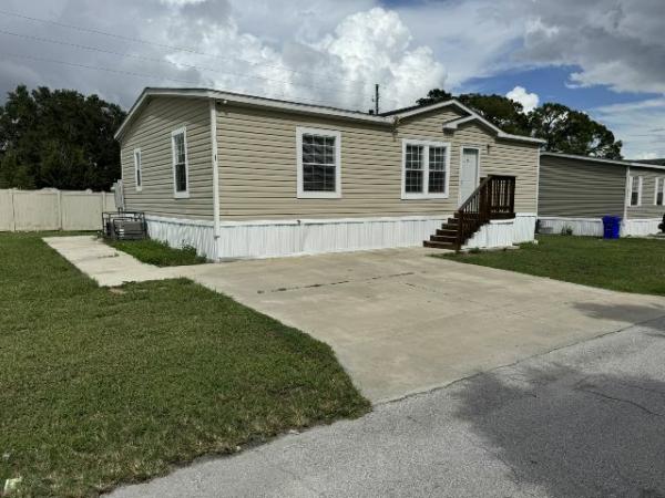 2020 LIOH Mobile Home For Sale