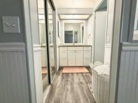 1986 Barrington Manufactured Home