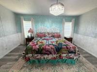 1986 Barrington Manufactured Home
