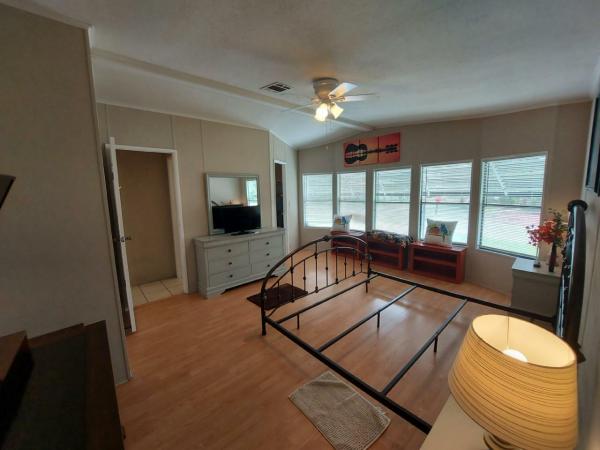 1987 Palm Harbor 5533A Manufactured Home