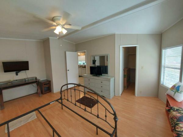 1987 Palm Harbor 5533A Manufactured Home