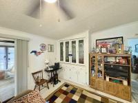 1988 Glenbrook Manufactured Home