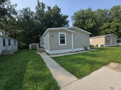 Mobile Home at 825 Macbeth Cr Lakeville, MN 55044