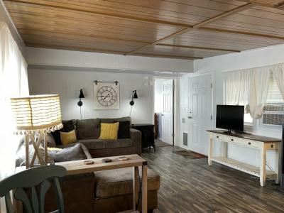 Photo 4 of 20 of home located at 3405 Sinton Road #144 Colorado Springs, CO 80907
