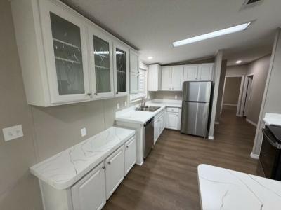 Photo 5 of 16 of home located at 2104 Moorhen Court Lot 1467 Lakeland, FL 33810
