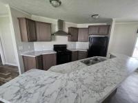 2021 Clayton Homes Inc Community Series Mobile Home