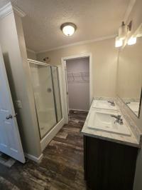 2021 Clayton Homes Inc Community Series Mobile Home