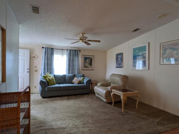 1990 FLEETWOOD BARRINGTON Mobile Home