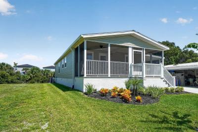 Photo 3 of 22 of home located at 14351 SW Divot Dr Indiantown, FL 34956