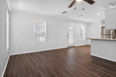 Photo 5 of 22 of home located at 14351 SW Divot Dr Indiantown, FL 34956
